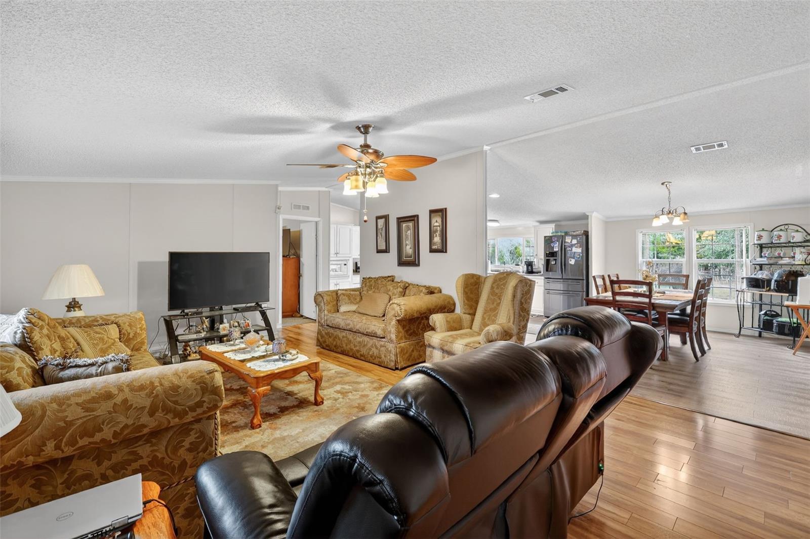 Image 7 of 35 For 16433 24th Place