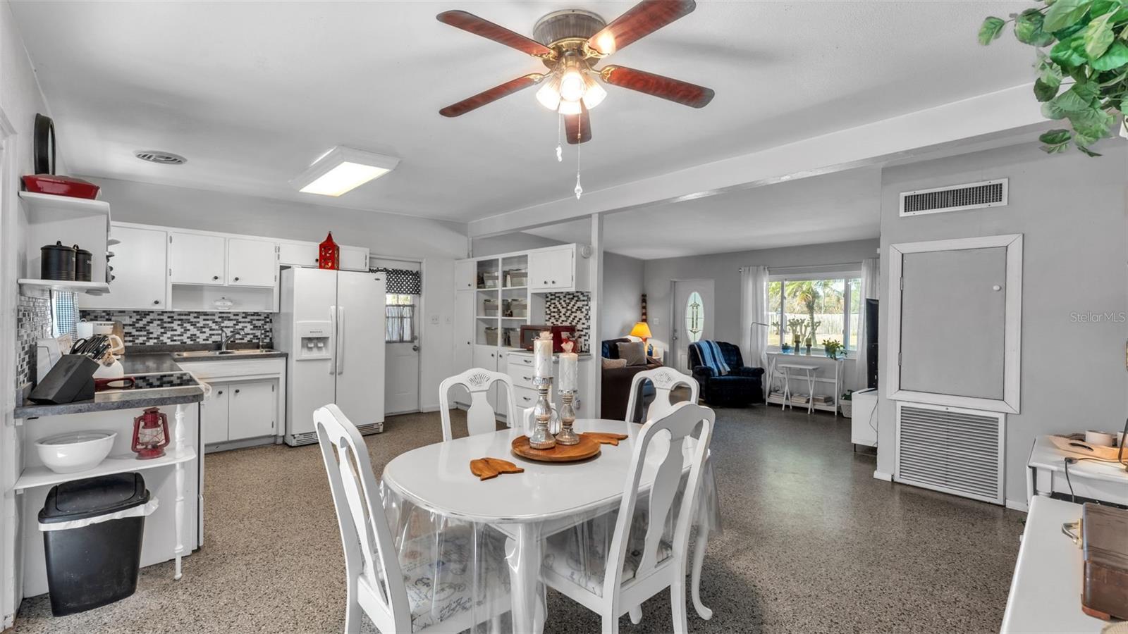 Image 13 of 48 For 310 17th Street Ne