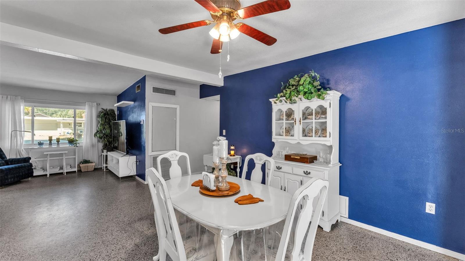 Image 14 of 48 For 310 17th Street Ne