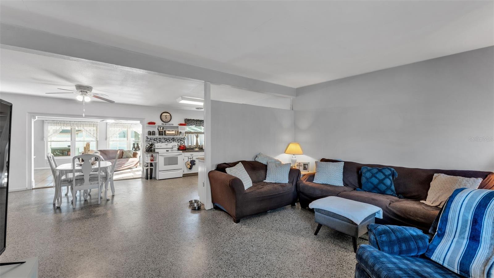 Image 17 of 48 For 310 17th Street Ne