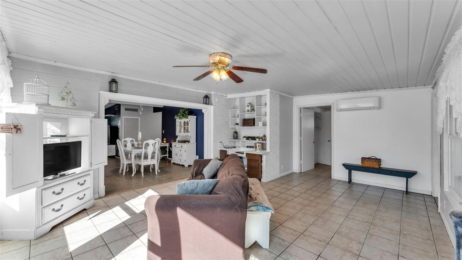 Image 22 of 48 For 310 17th Street Ne