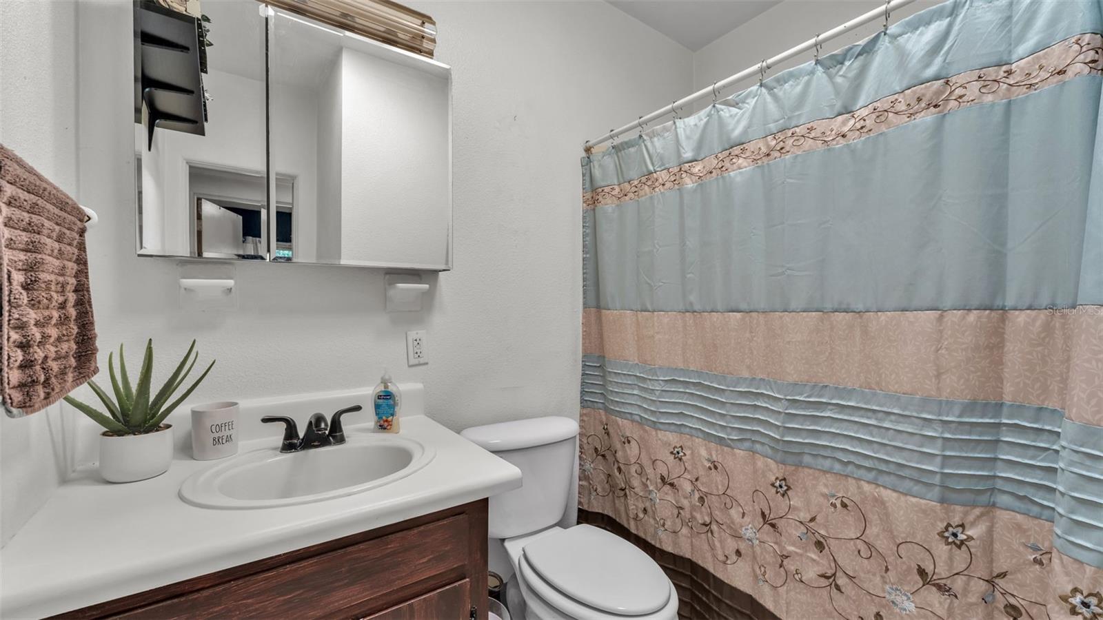 Image 23 of 48 For 310 17th Street Ne