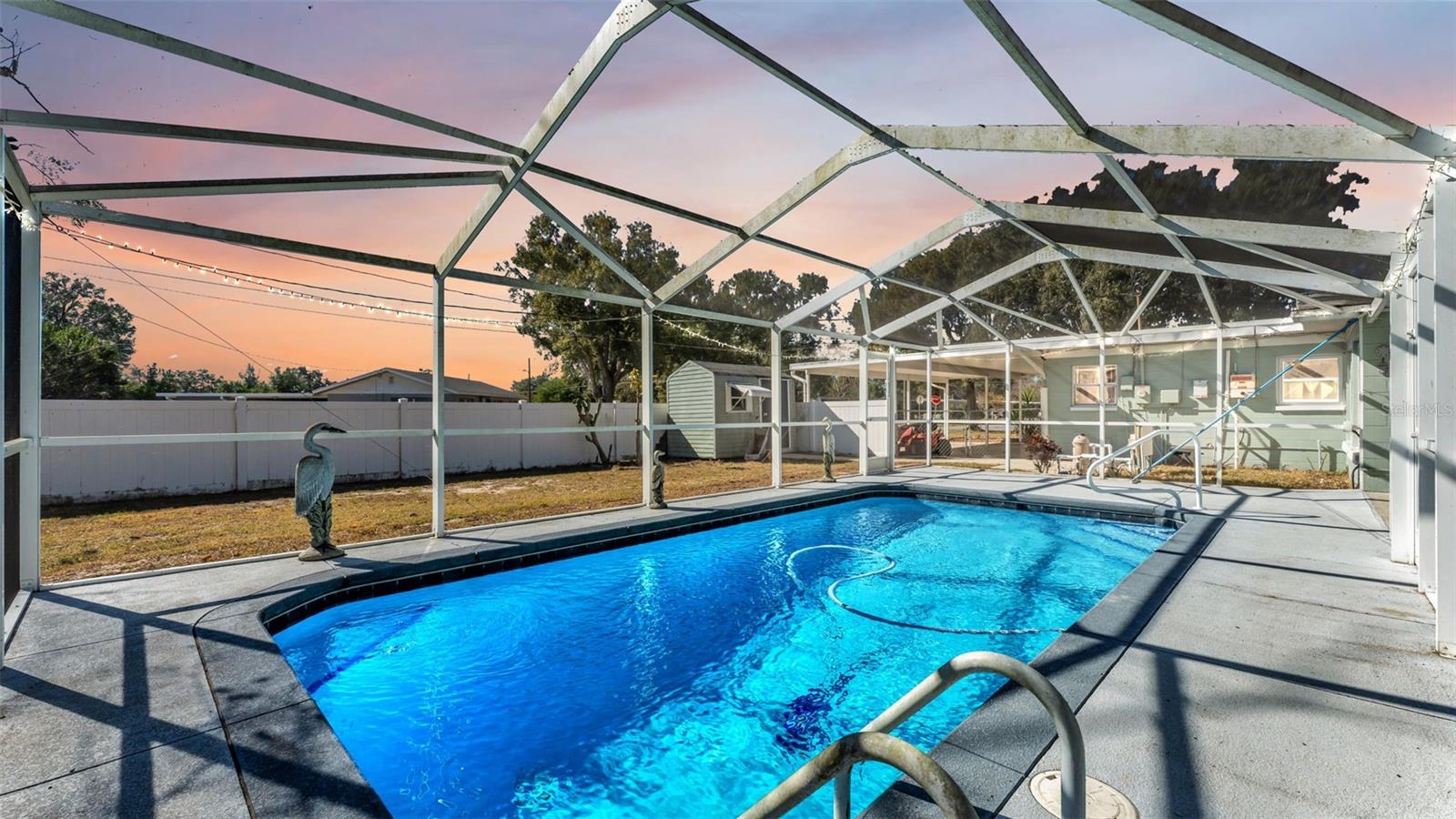 Image 6 of 48 For 310 17th Street Ne