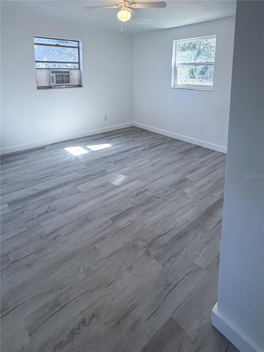 Image 9 of 32 For 319 Leta Street