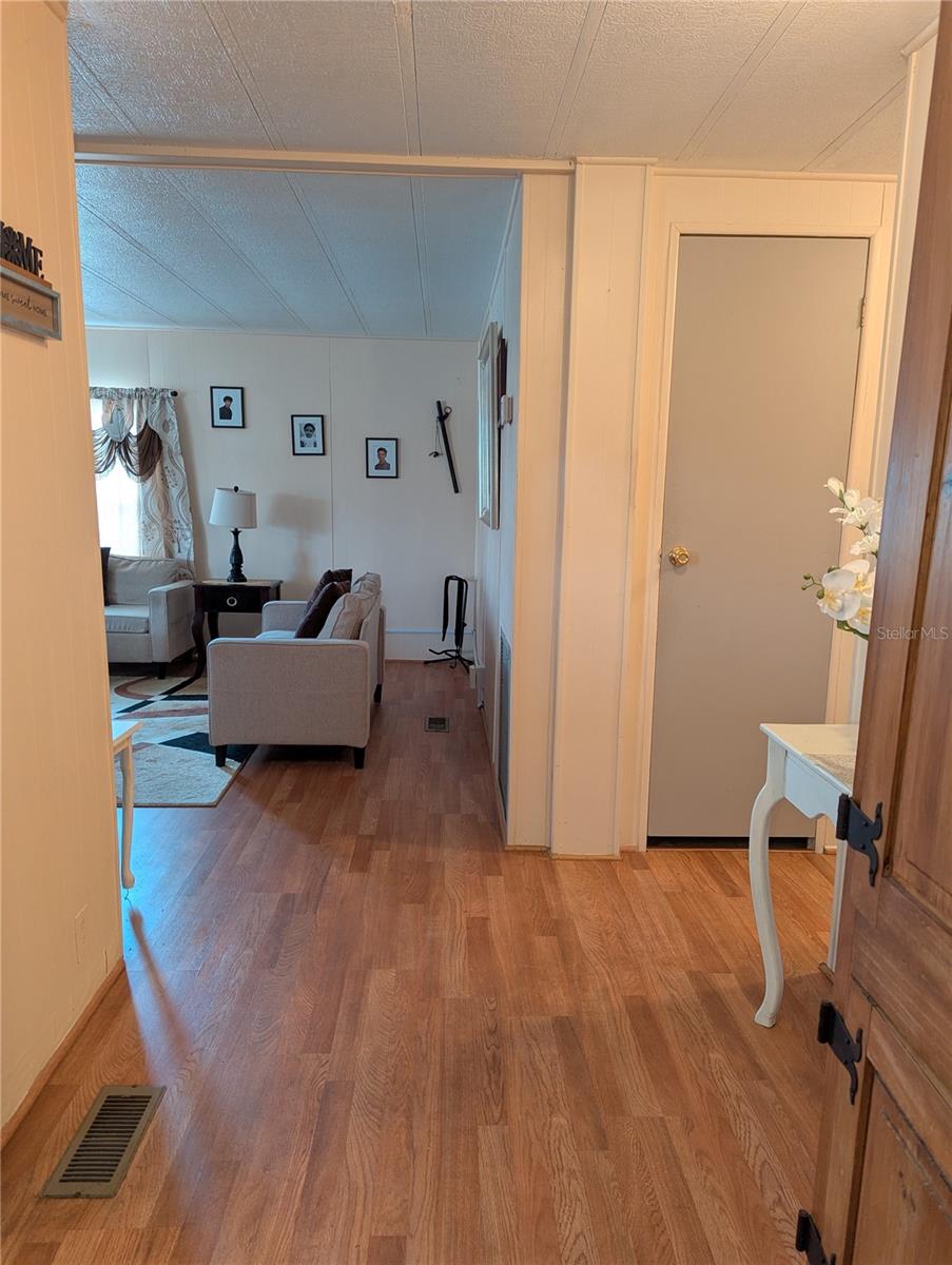 Image 12 of 33 For 1610 Reynolds Road 154