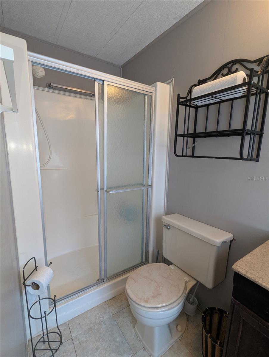 Image 18 of 33 For 1610 Reynolds Road 154