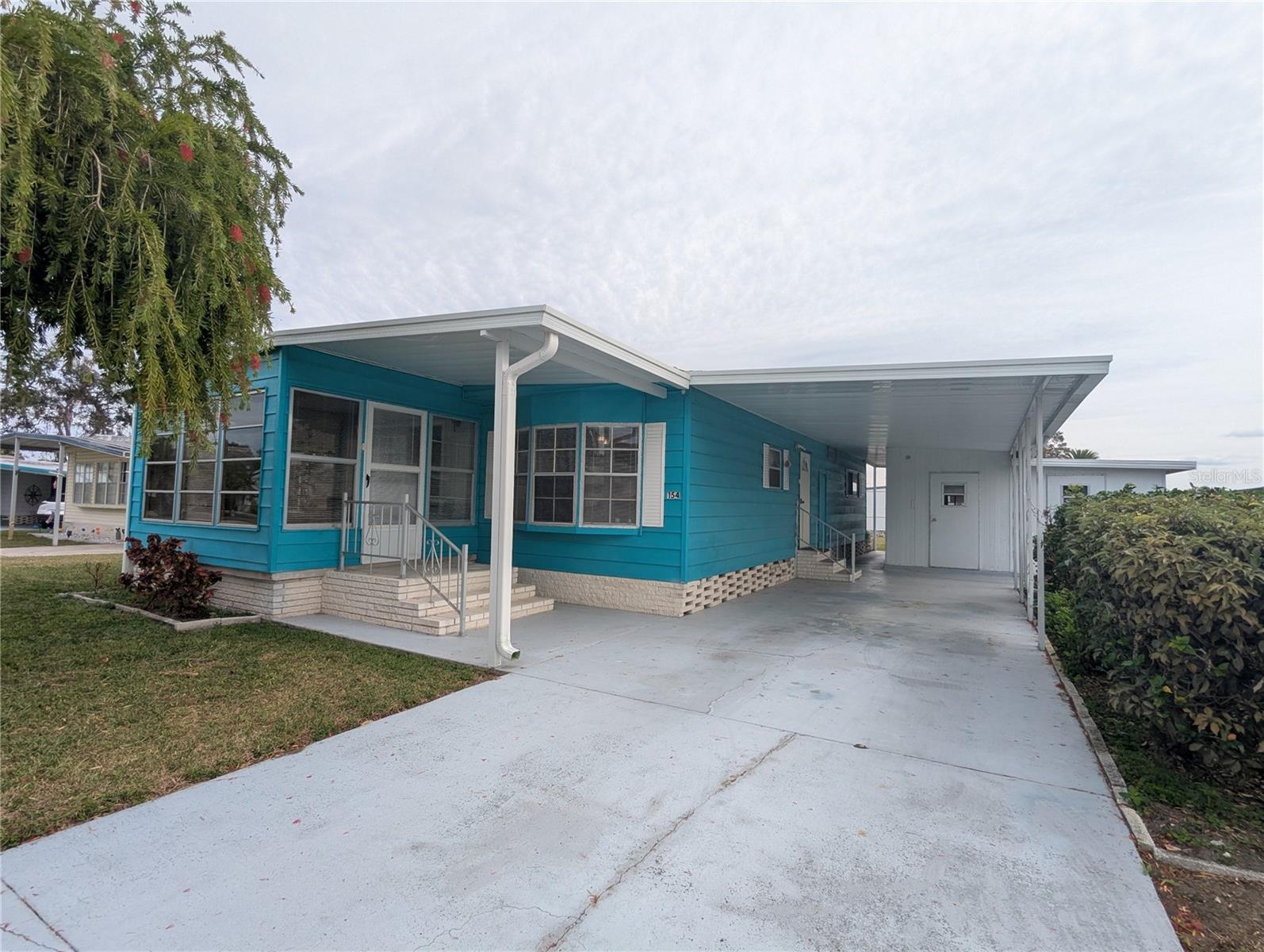 Image 2 of 33 For 1610 Reynolds Road 154