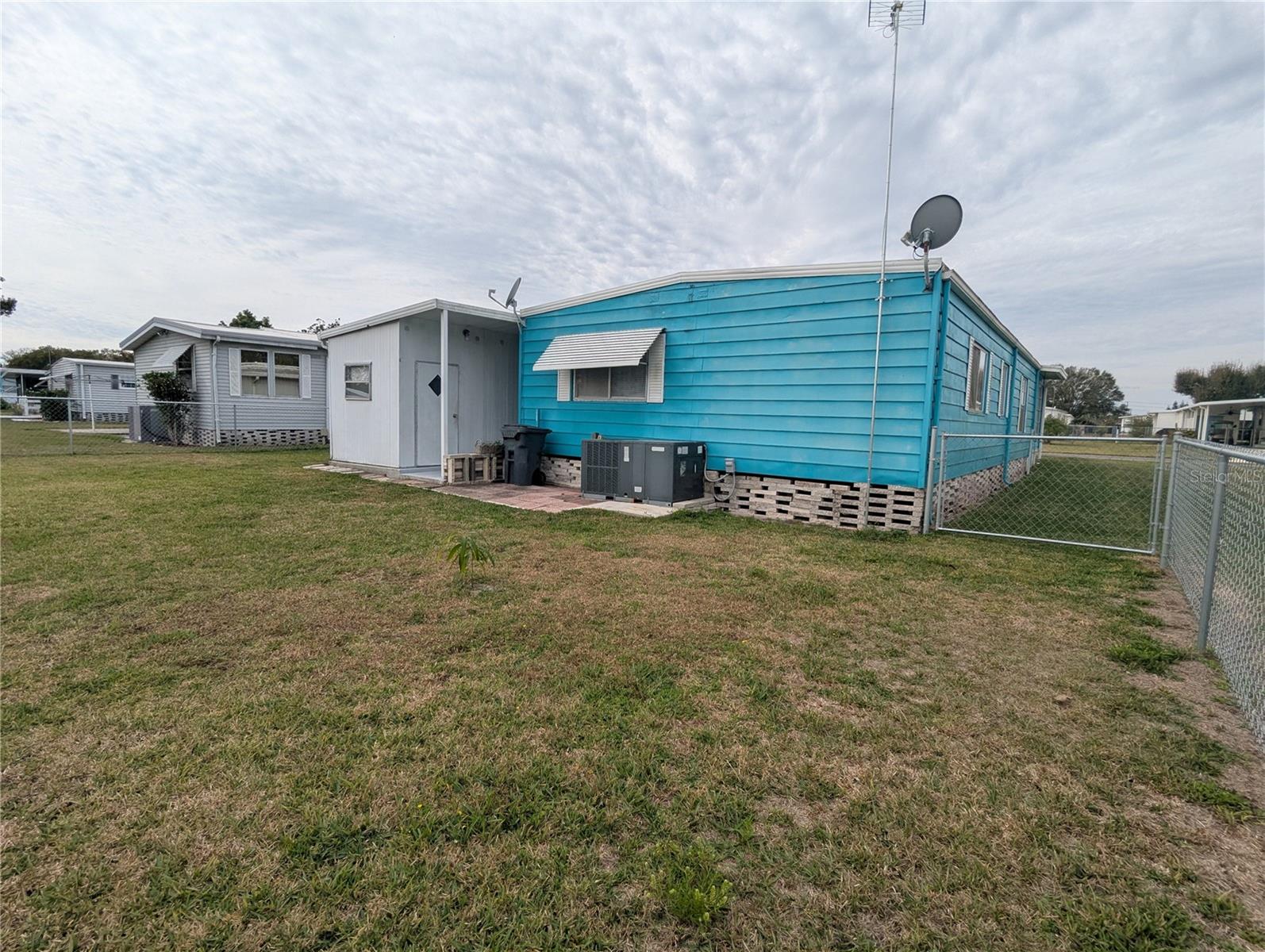 Image 30 of 33 For 1610 Reynolds Road 154