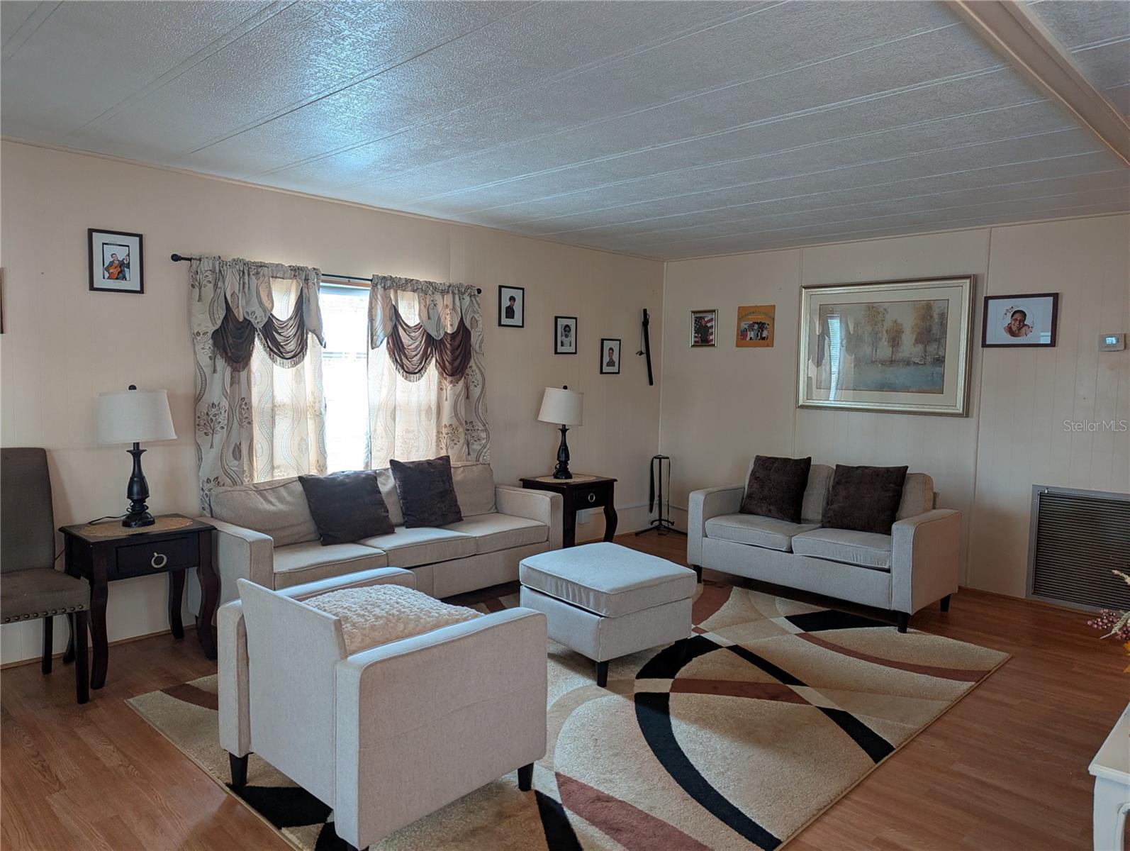 Image 4 of 33 For 1610 Reynolds Road 154