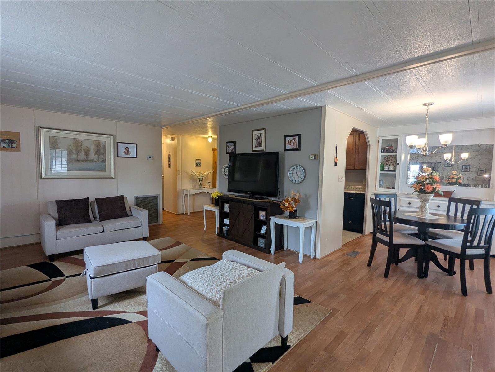 Image 6 of 33 For 1610 Reynolds Road 154