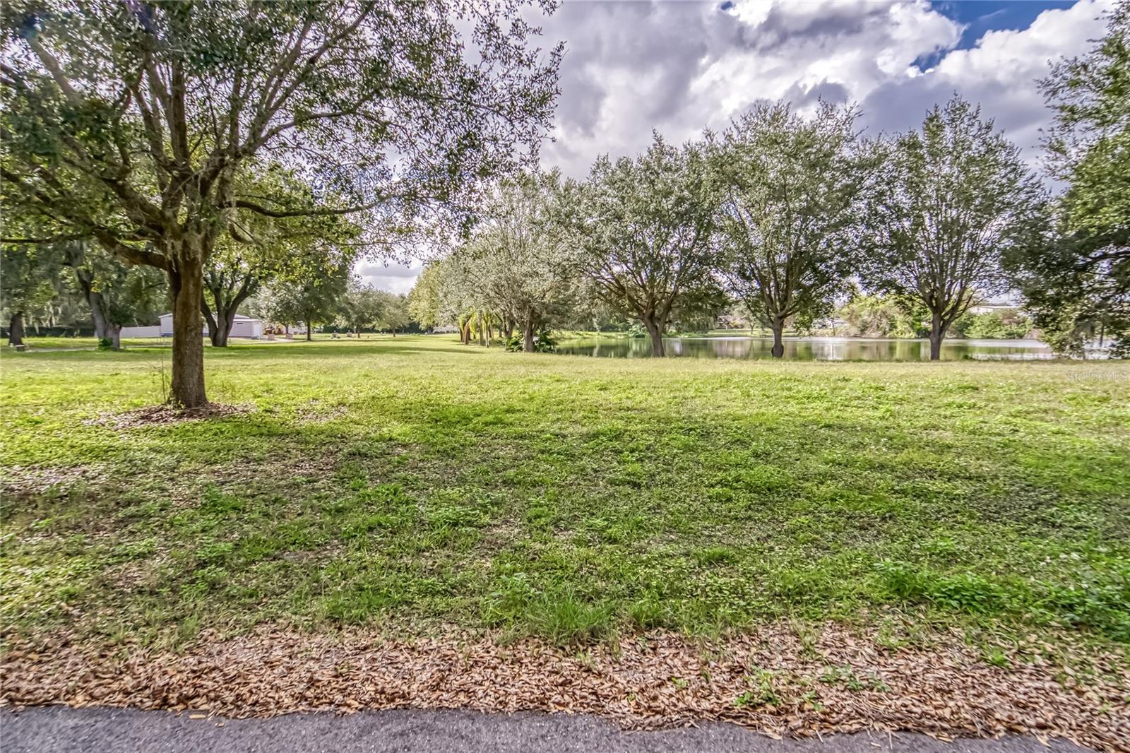 Image 13 of 24 For 2105 Bruce Street