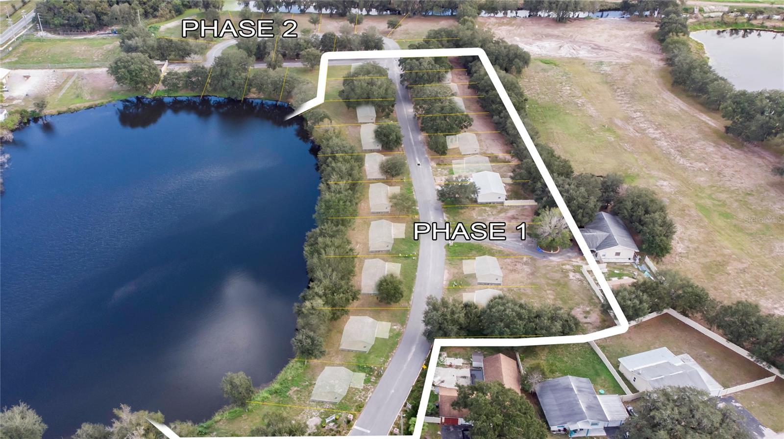 Image 3 of 24 For 2105 Bruce Street