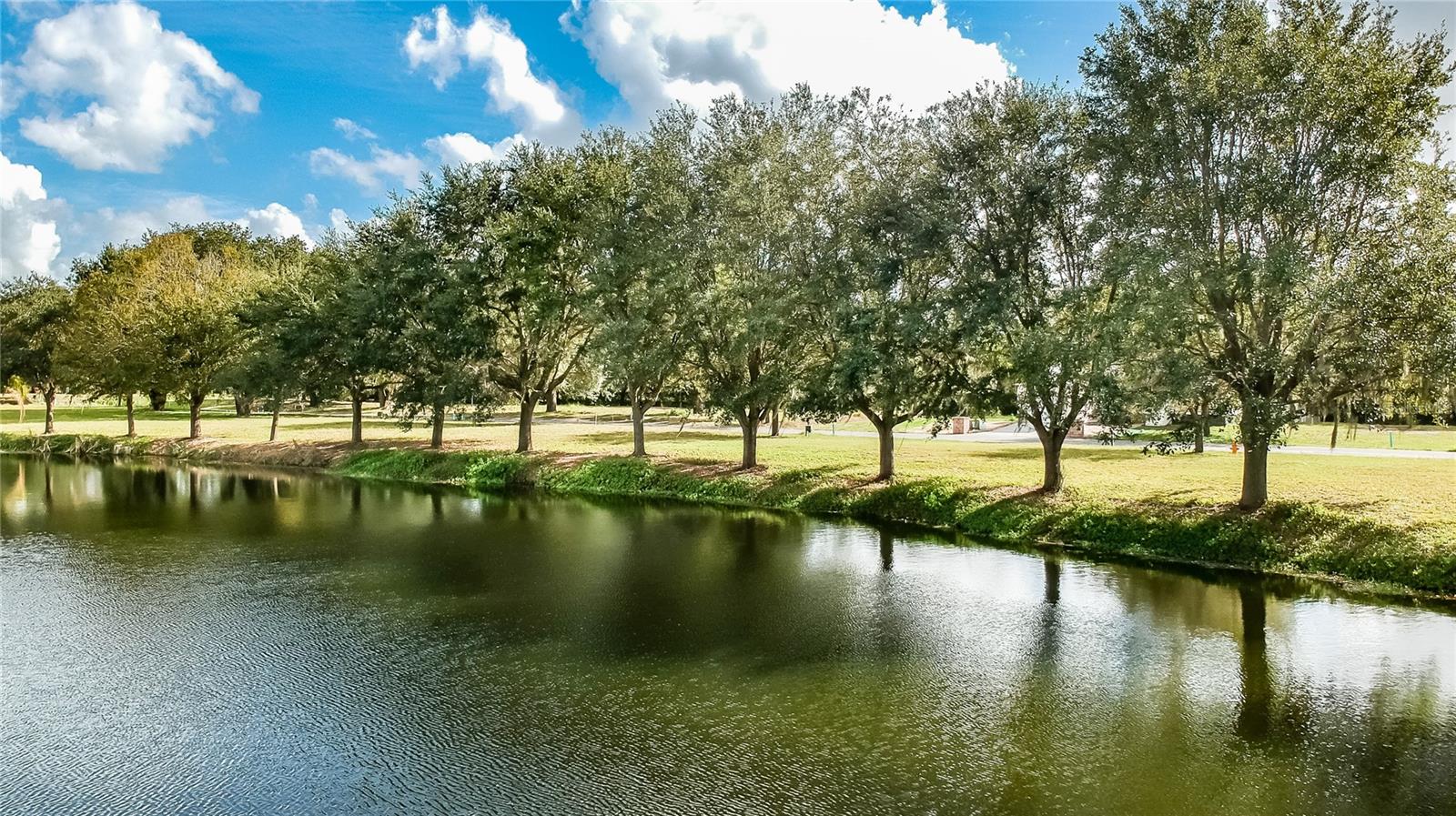 Image 7 of 24 For 2105 Bruce Street