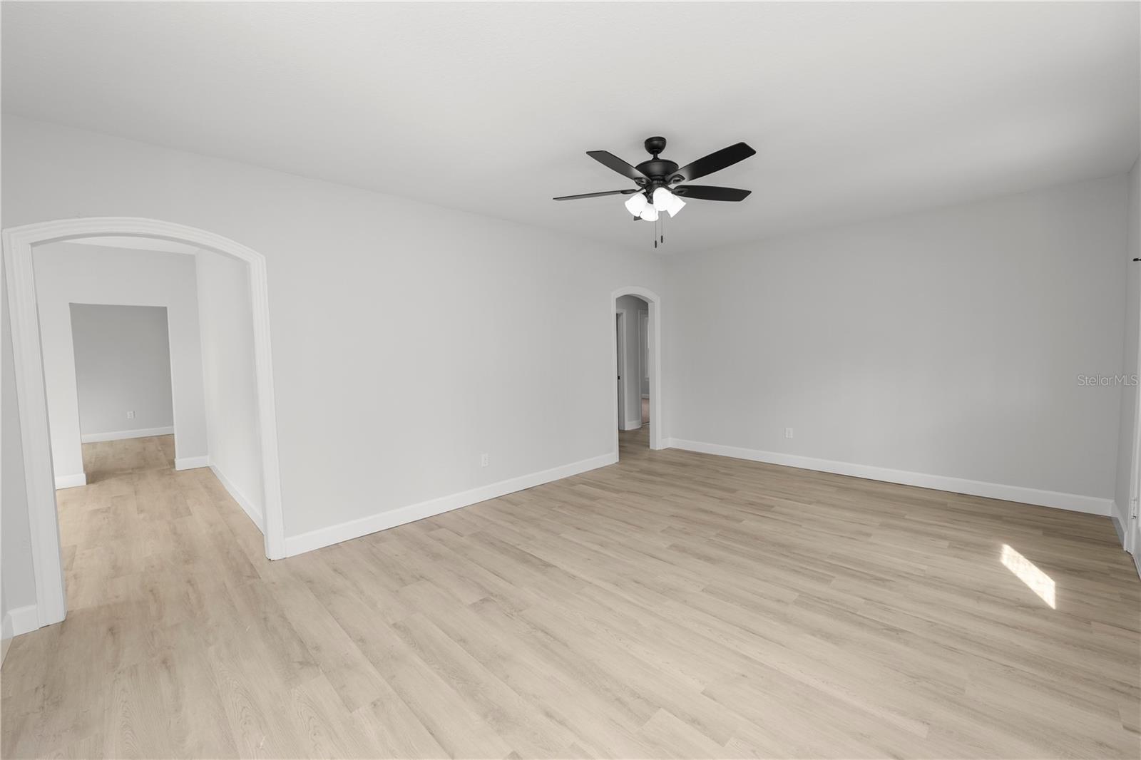 Image 11 of 36 For 26 Lanier Avenue