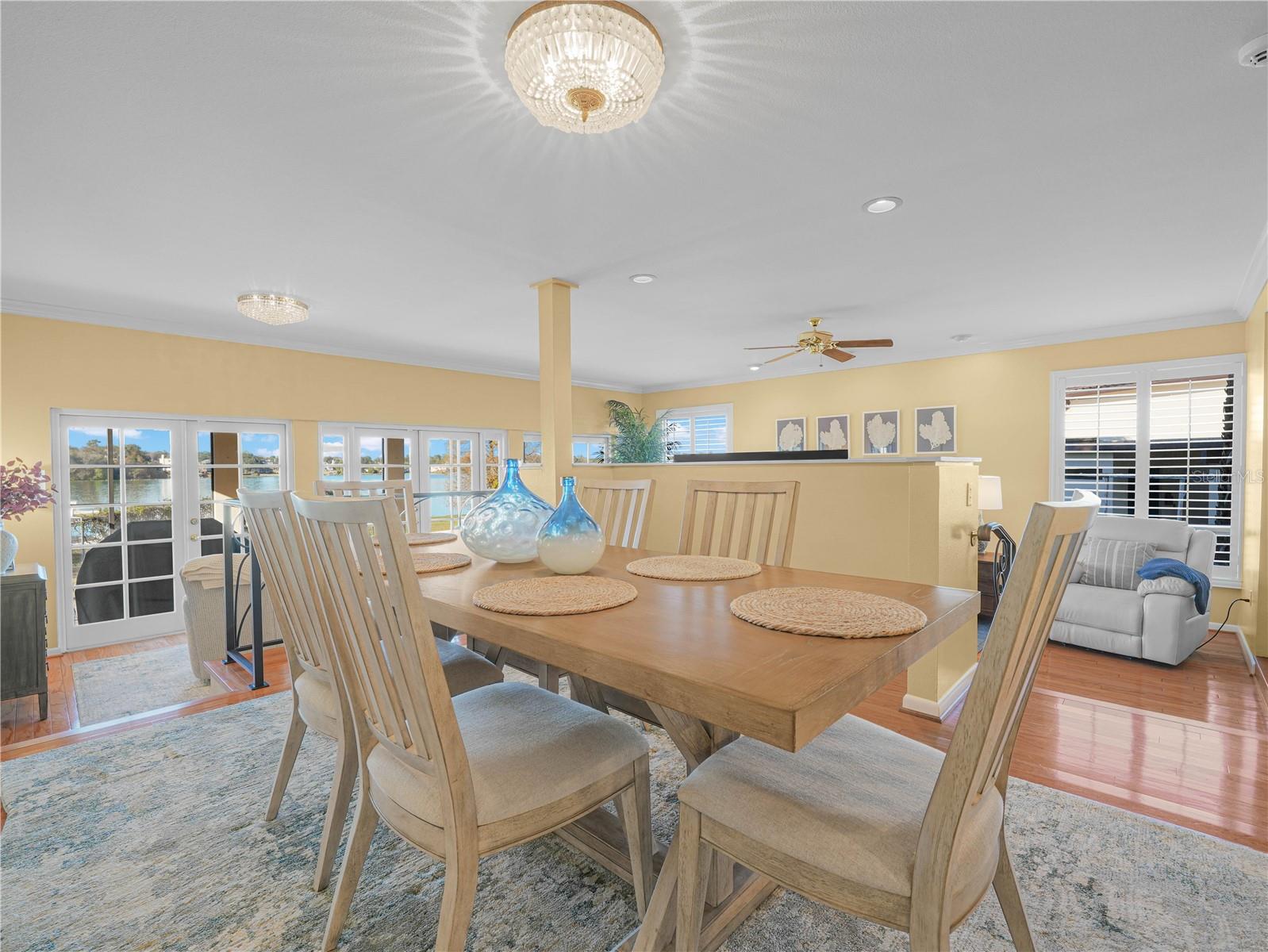 Image 11 of 45 For 3 Casa Loma Way 3