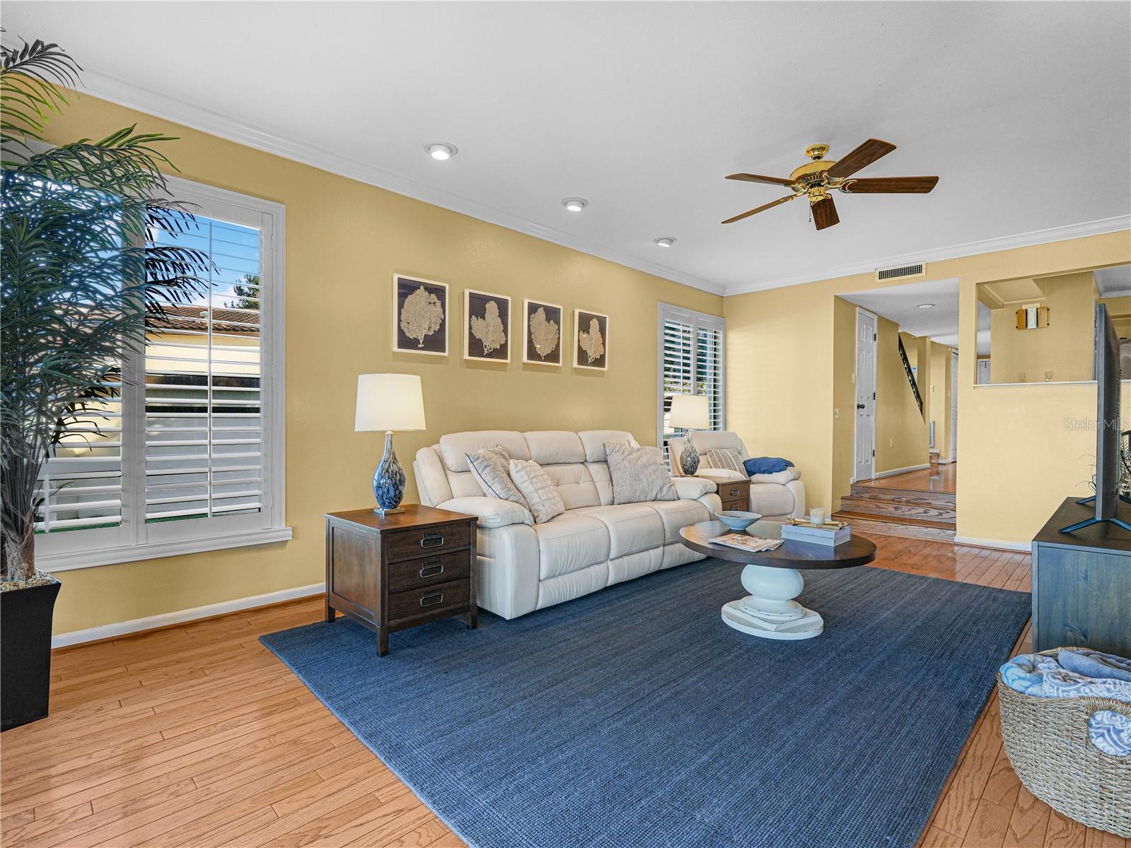 Image 13 of 45 For 3 Casa Loma Way 3