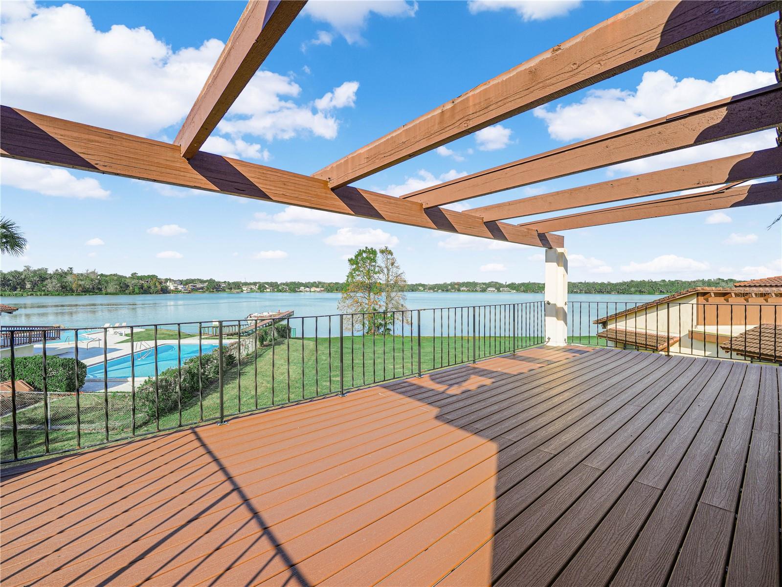 Image 23 of 45 For 3 Casa Loma Way 3