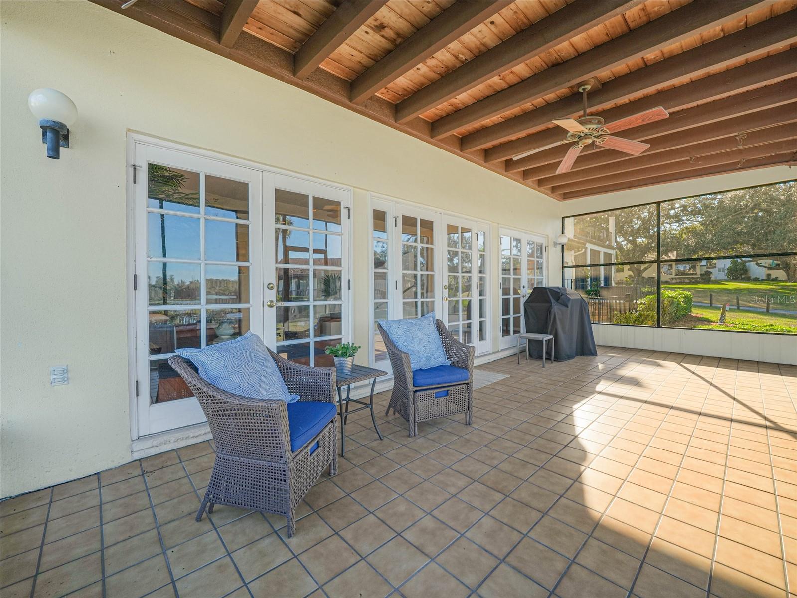 Image 32 of 45 For 3 Casa Loma Way 3