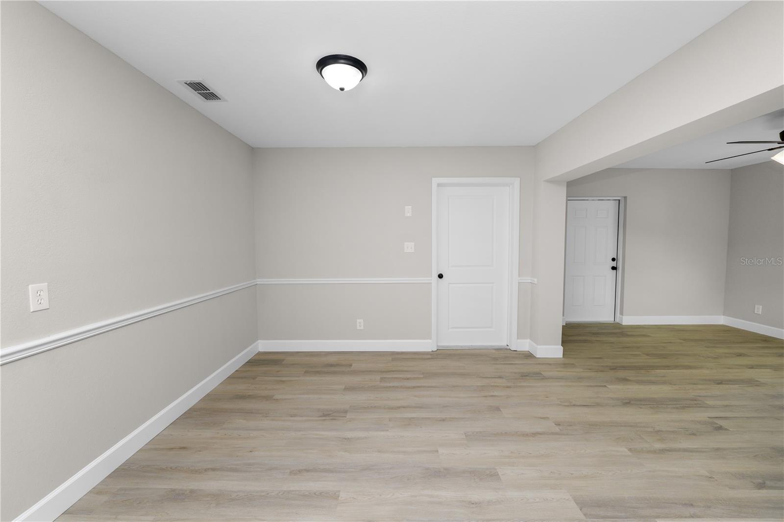 Image 14 of 31 For 1208 Blake Avenue