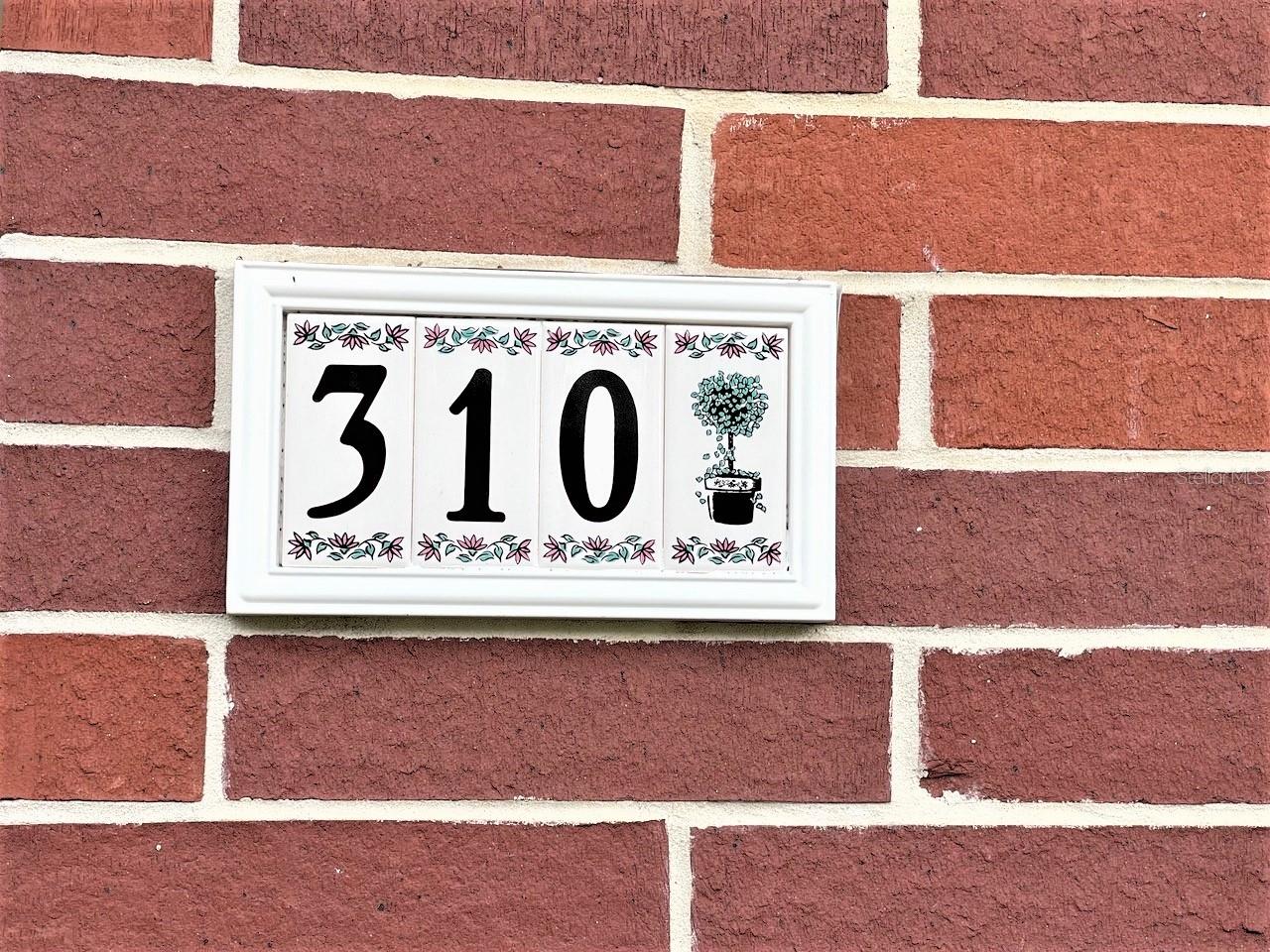 Image 2 of 37 For 310 Poinsettia Street