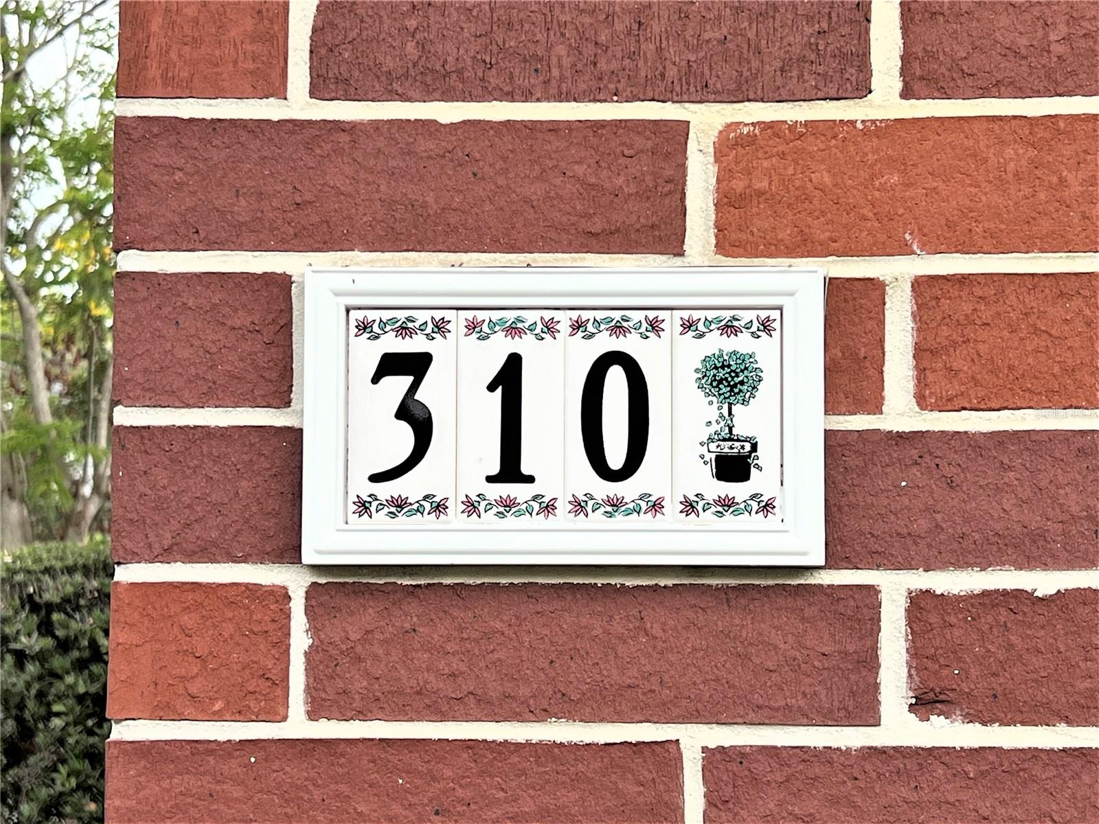 Image 35 of 37 For 310 Poinsettia Street