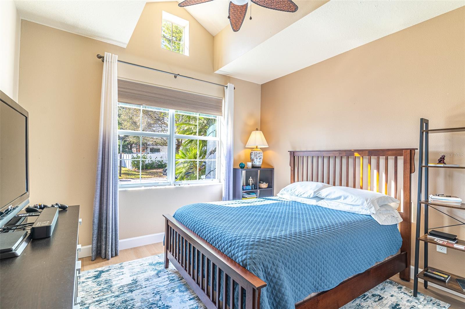 Image 15 of 32 For 15605 Starlite Street