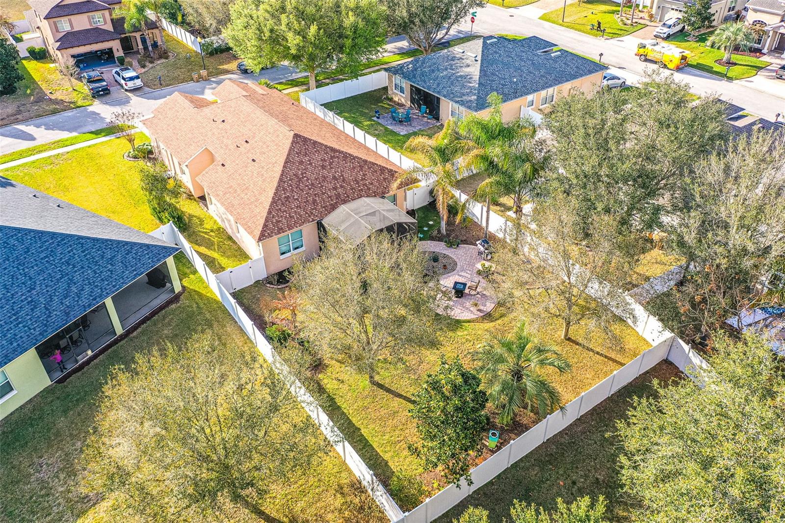 Image 24 of 32 For 15605 Starlite Street