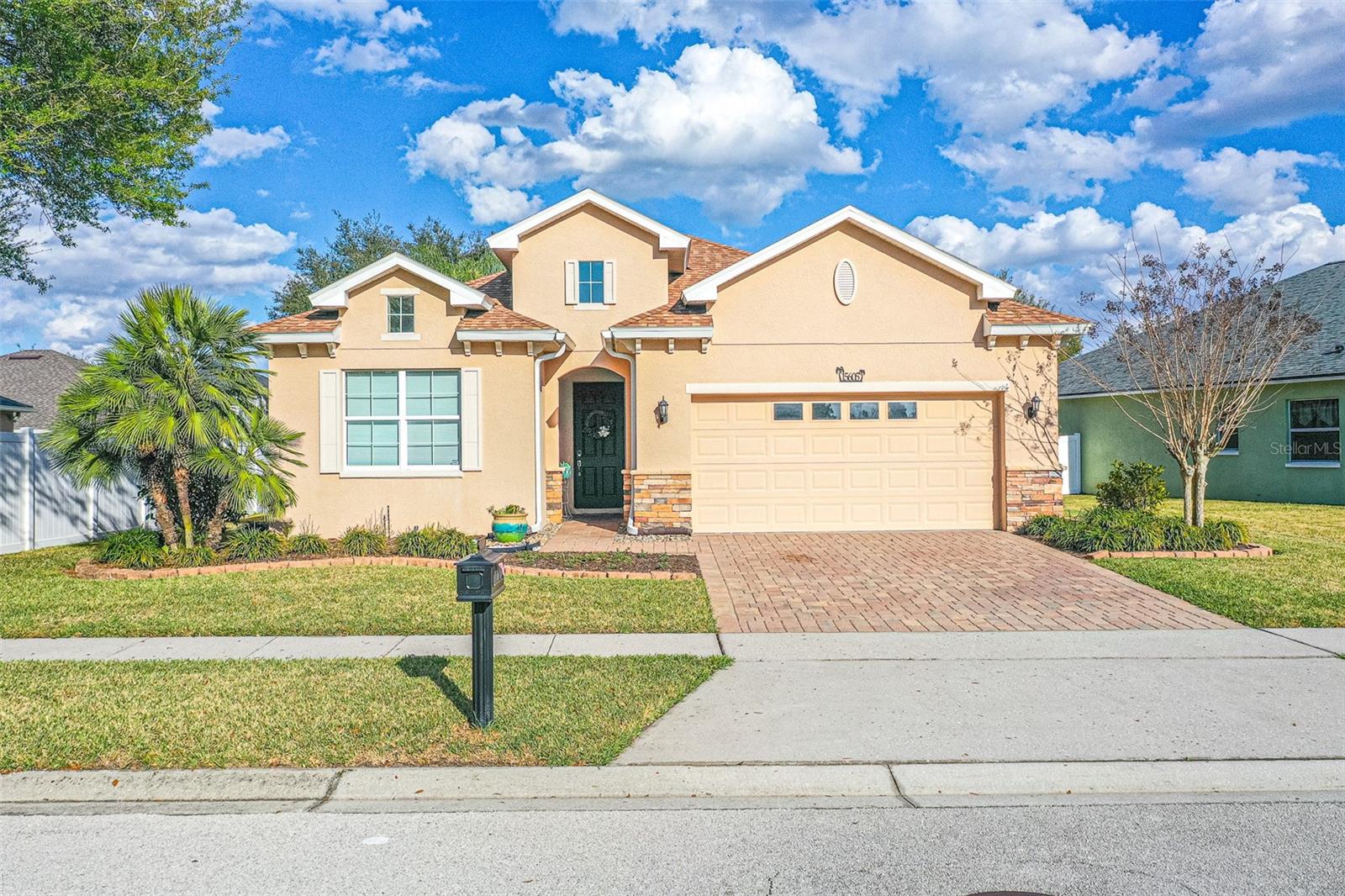 Image 26 of 32 For 15605 Starlite Street