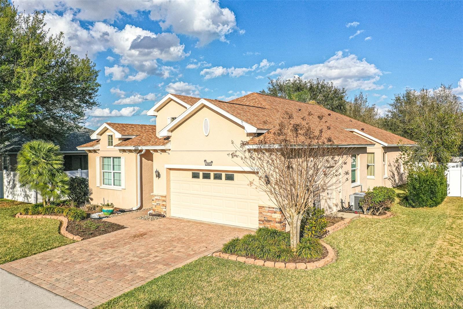 Image 27 of 32 For 15605 Starlite Street