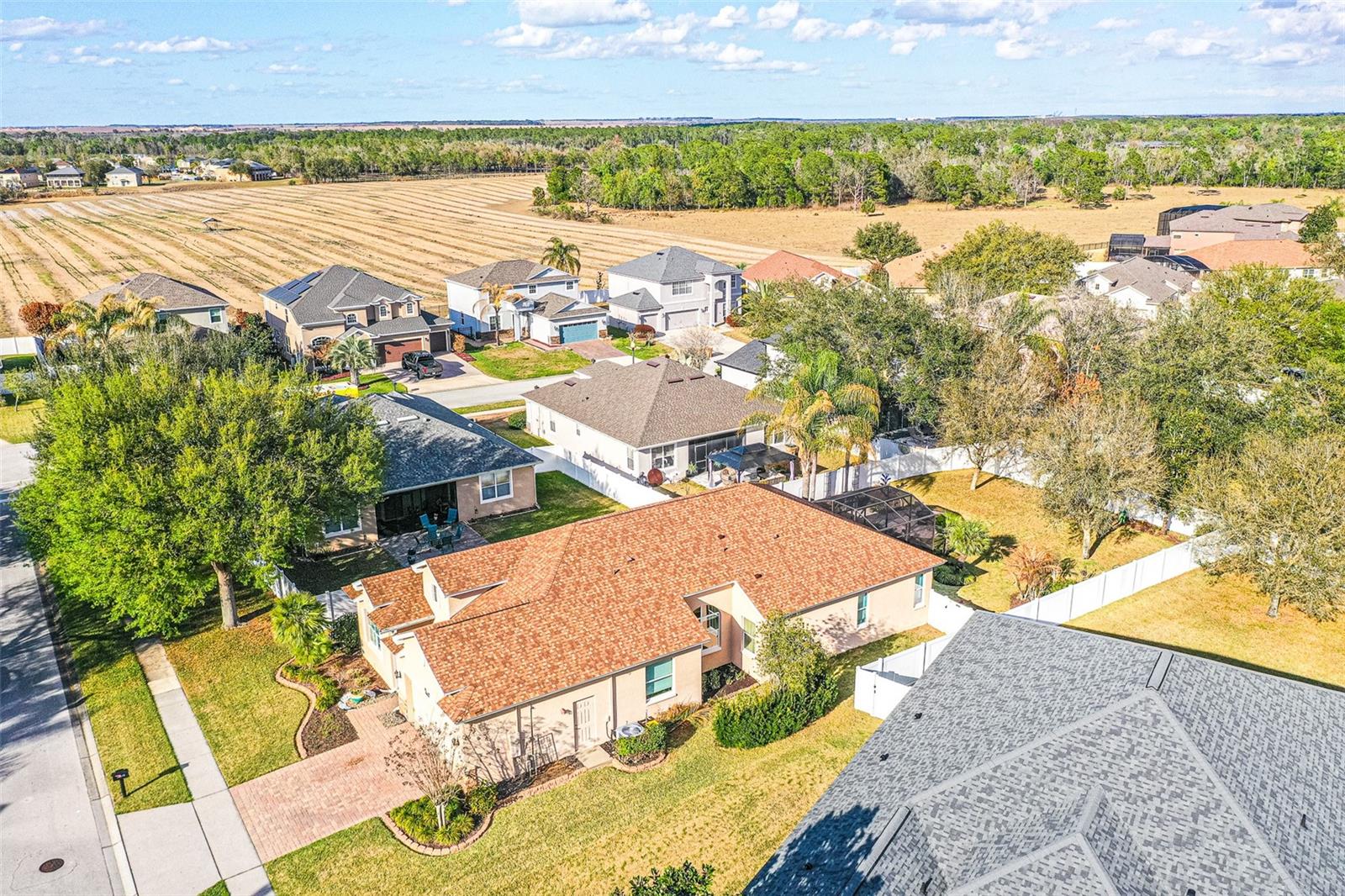 Image 29 of 32 For 15605 Starlite Street