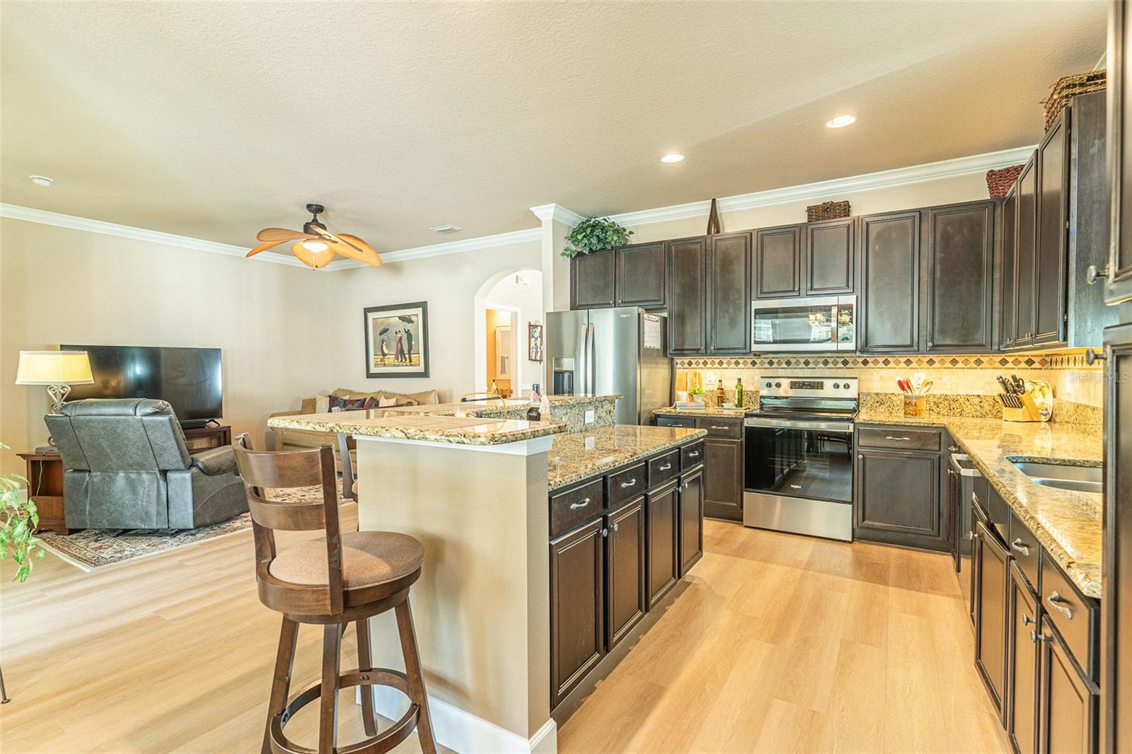 Image 7 of 32 For 15605 Starlite Street