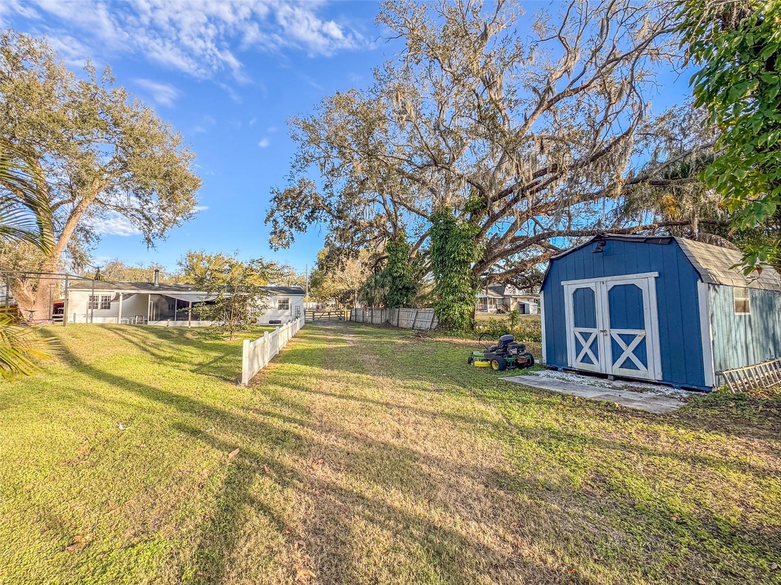 Image 27 of 46 For 5028 Clewis Avenue