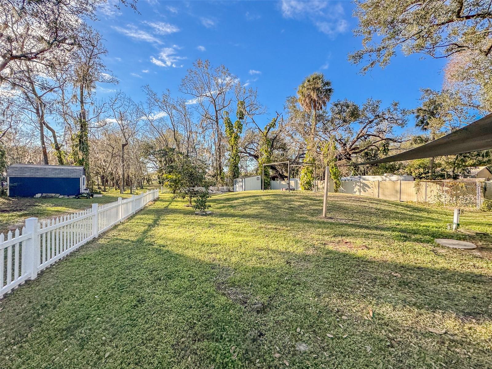 Image 28 of 46 For 5028 Clewis Avenue