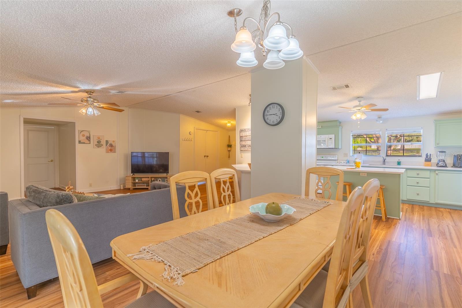 Image 5 of 46 For 5028 Clewis Avenue