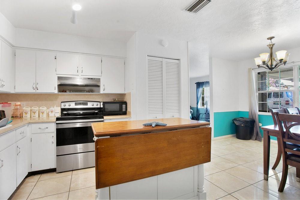 Image 10 of 30 For 119 Herbert Street