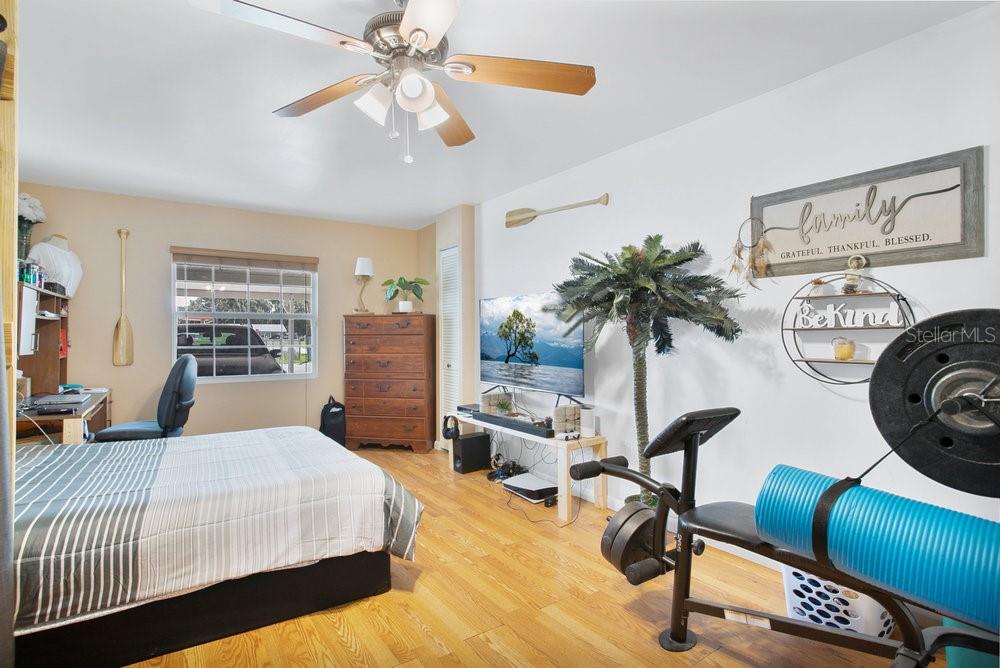 Image 12 of 30 For 119 Herbert Street