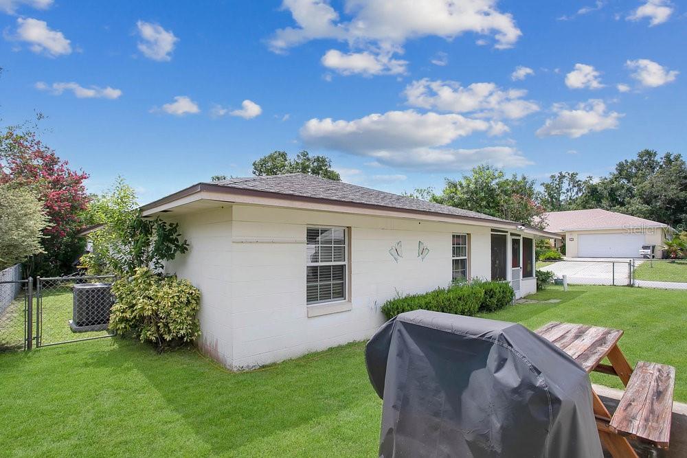 Image 27 of 30 For 119 Herbert Street