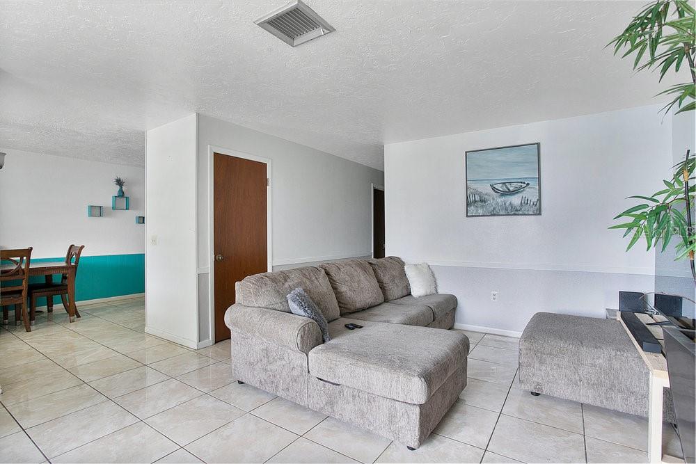 Image 7 of 30 For 119 Herbert Street