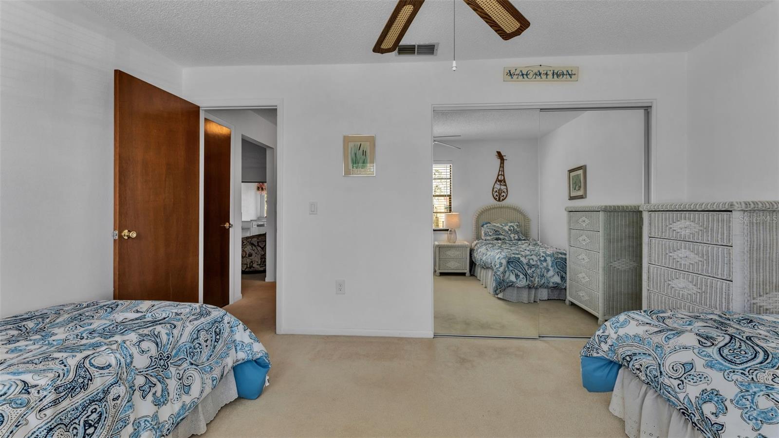 Image 27 of 38 For 6051 Topher Trail 6051