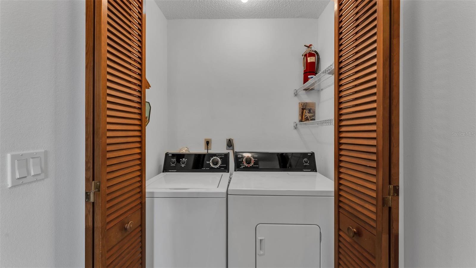 Image 32 of 38 For 6051 Topher Trail 6051