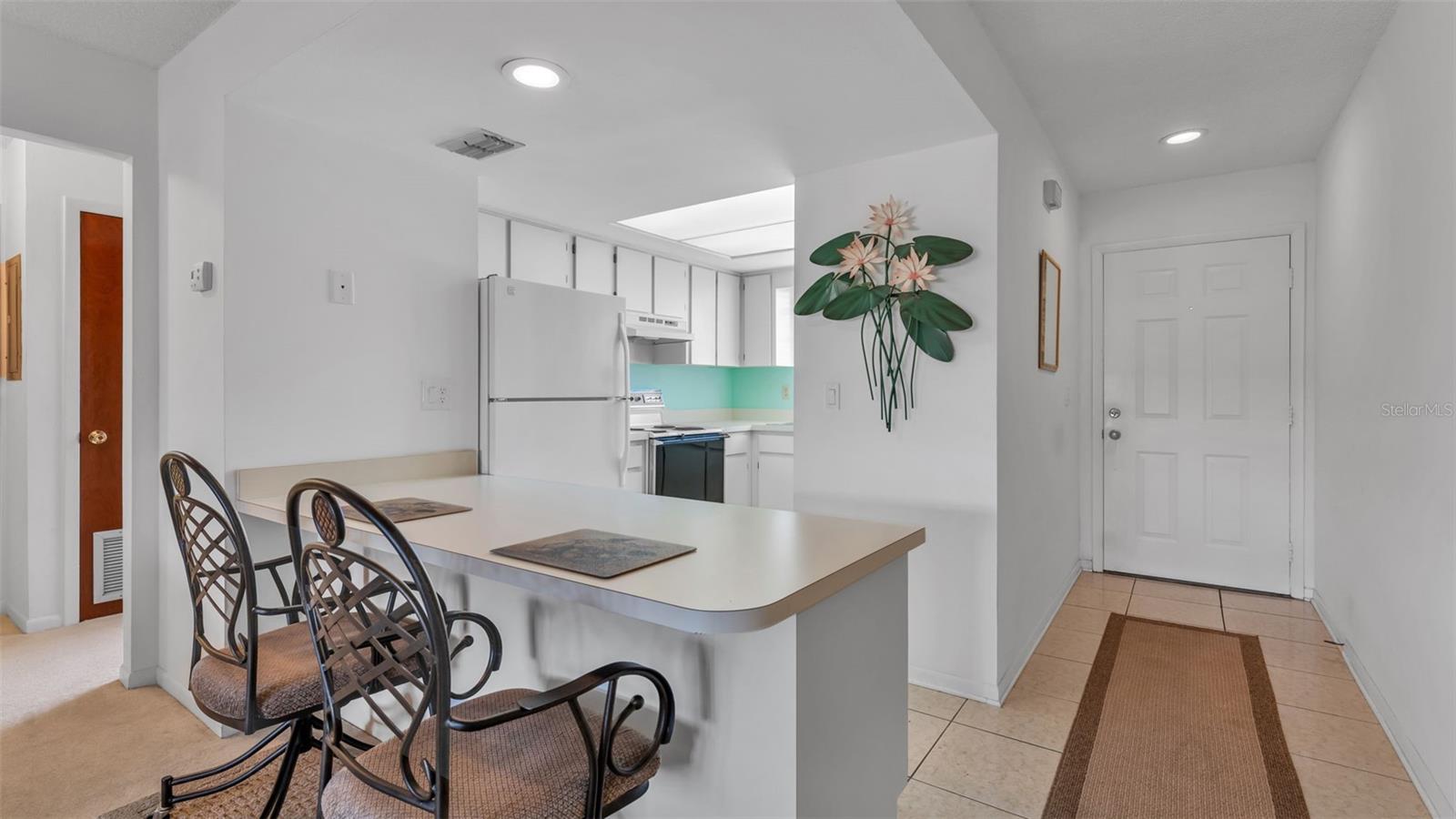 Image 5 of 38 For 6051 Topher Trail 6051