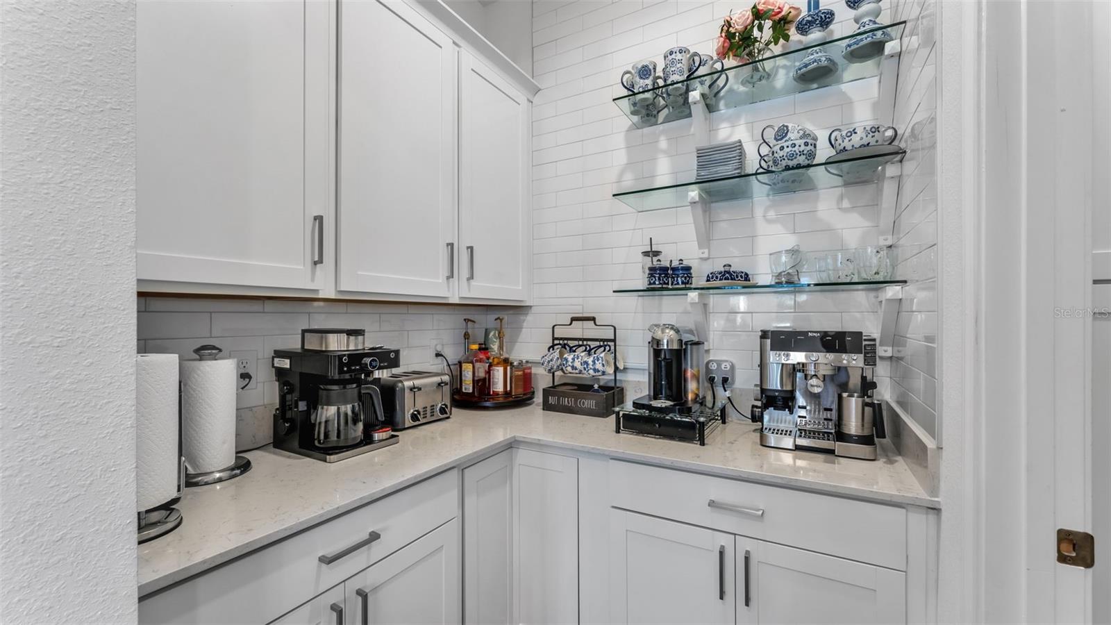 Image 33 of 84 For 12897 Bergstrom Bay Drive