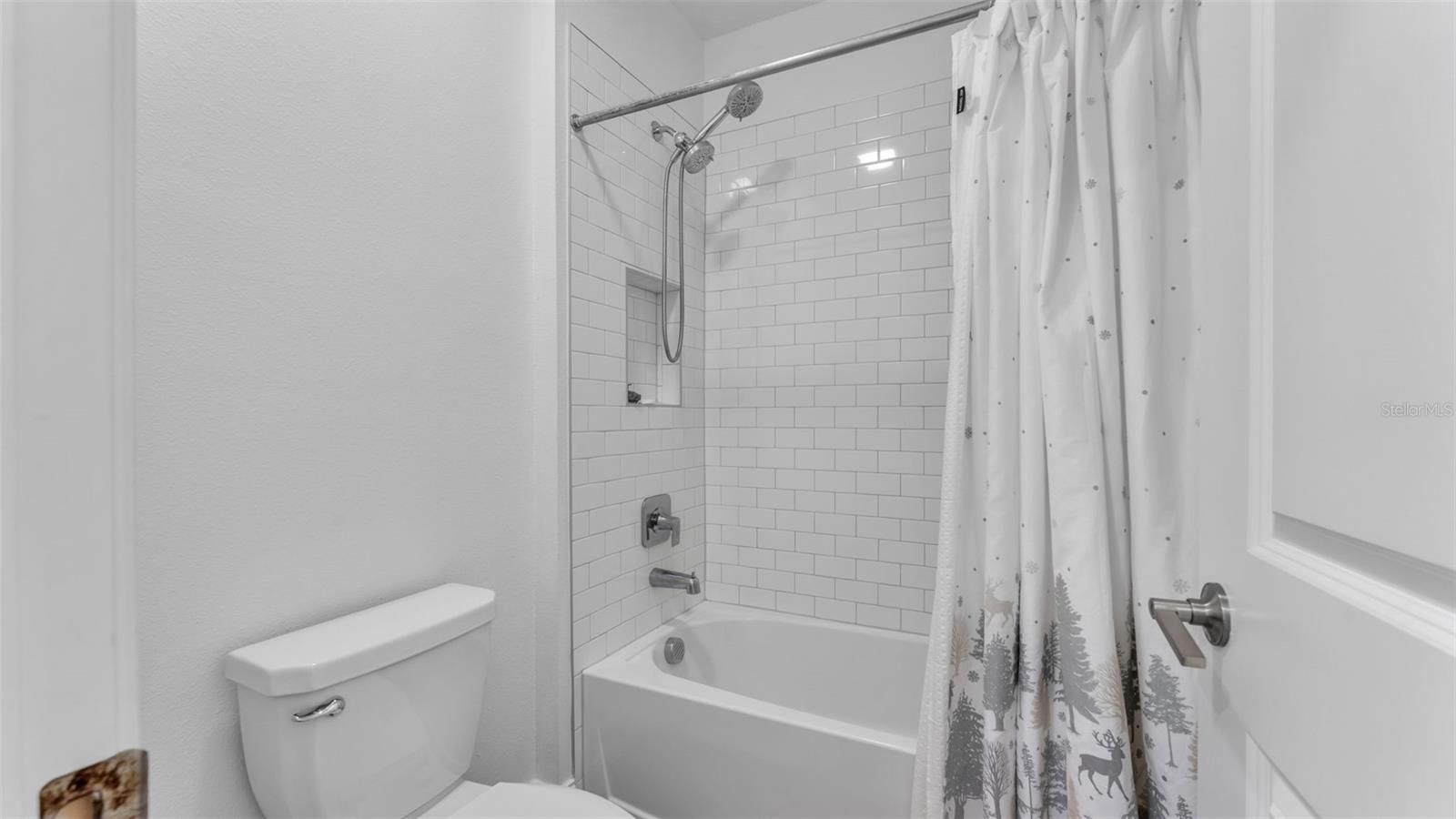 Image 63 of 84 For 12897 Bergstrom Bay Drive