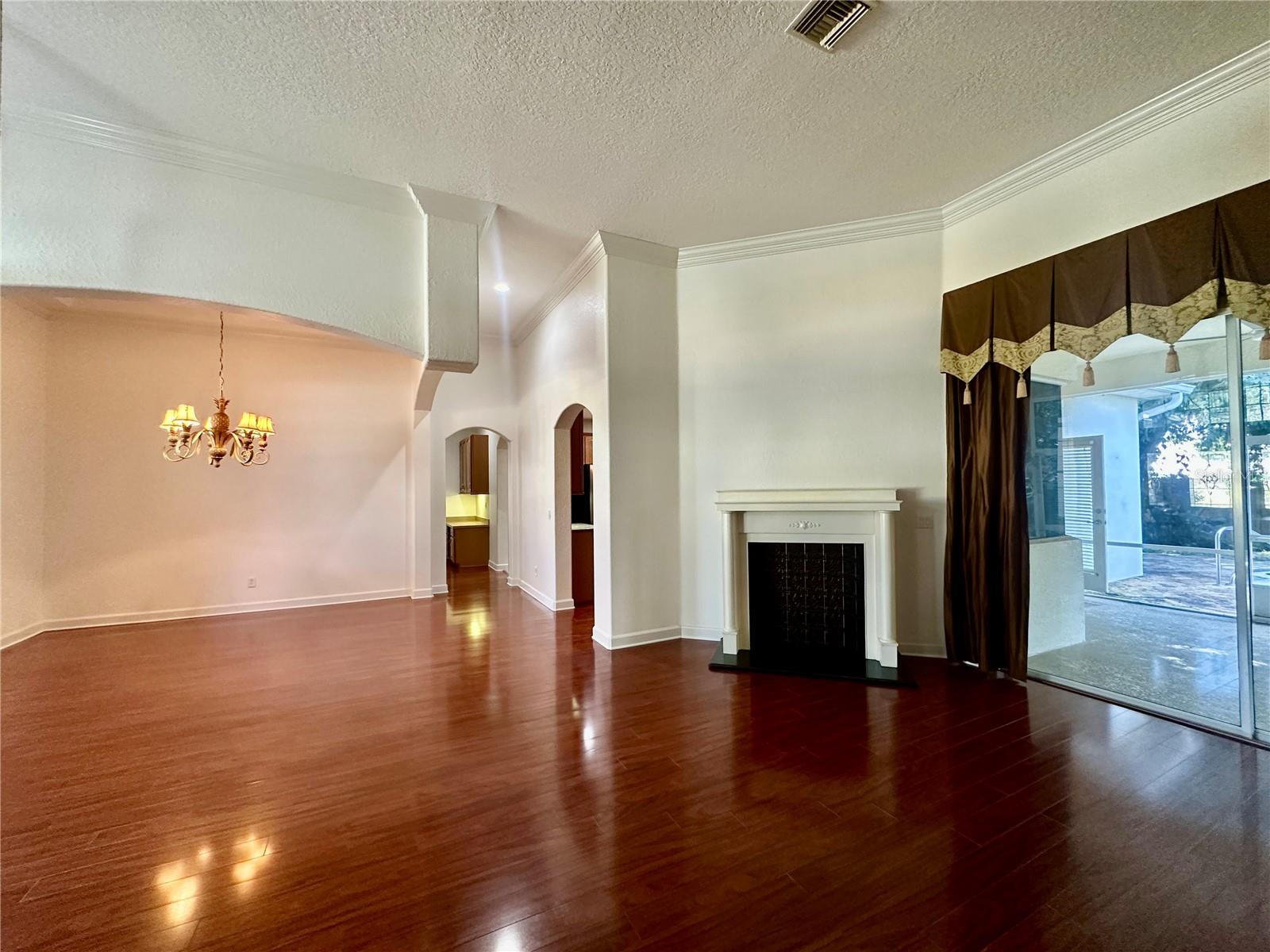 Image 10 of 68 For 1854 Eloise Cove Drive