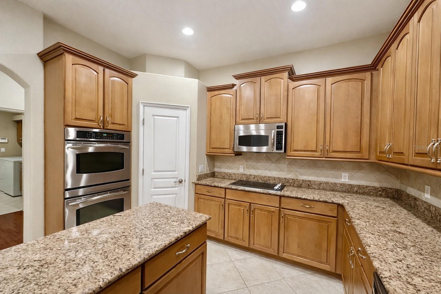 Image 17 of 68 For 1854 Eloise Cove Drive