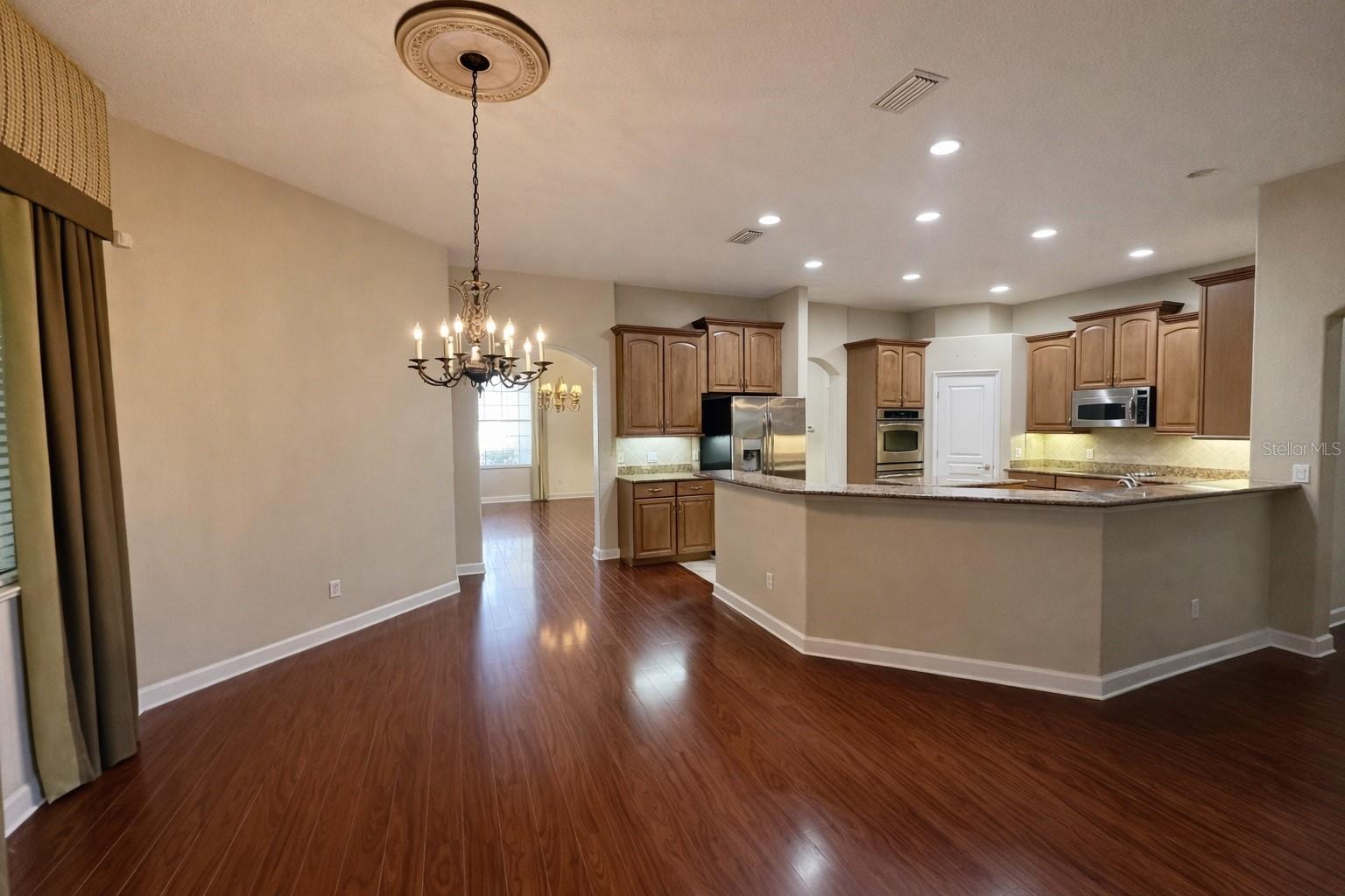 Image 20 of 68 For 1854 Eloise Cove Drive