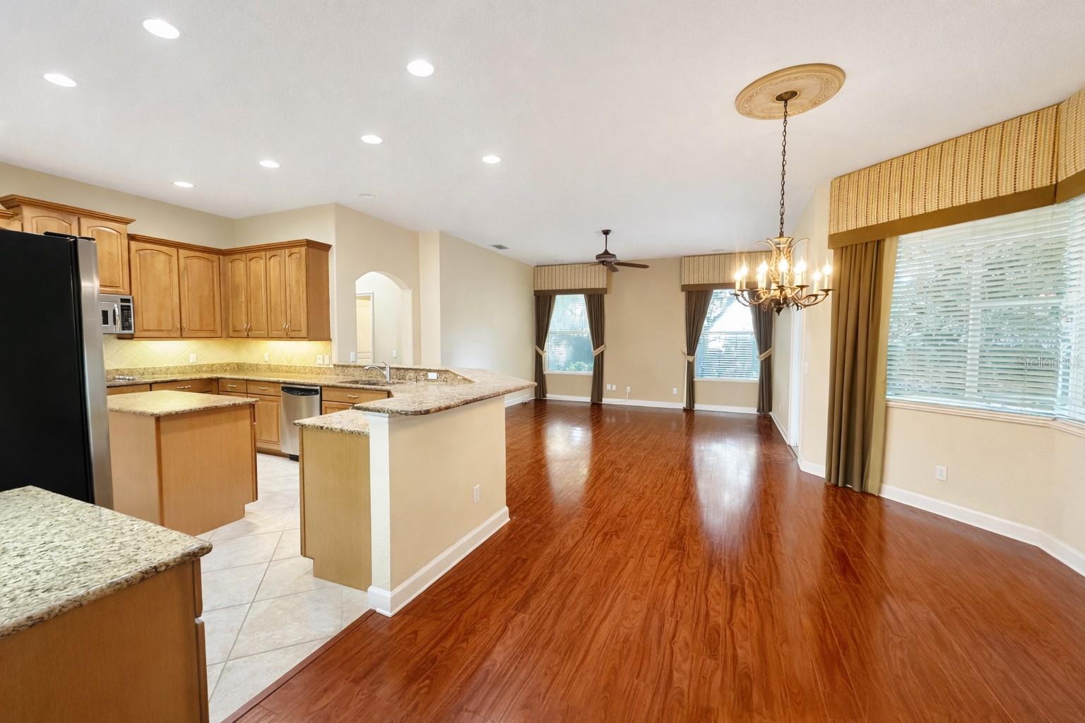 Image 22 of 68 For 1854 Eloise Cove Drive