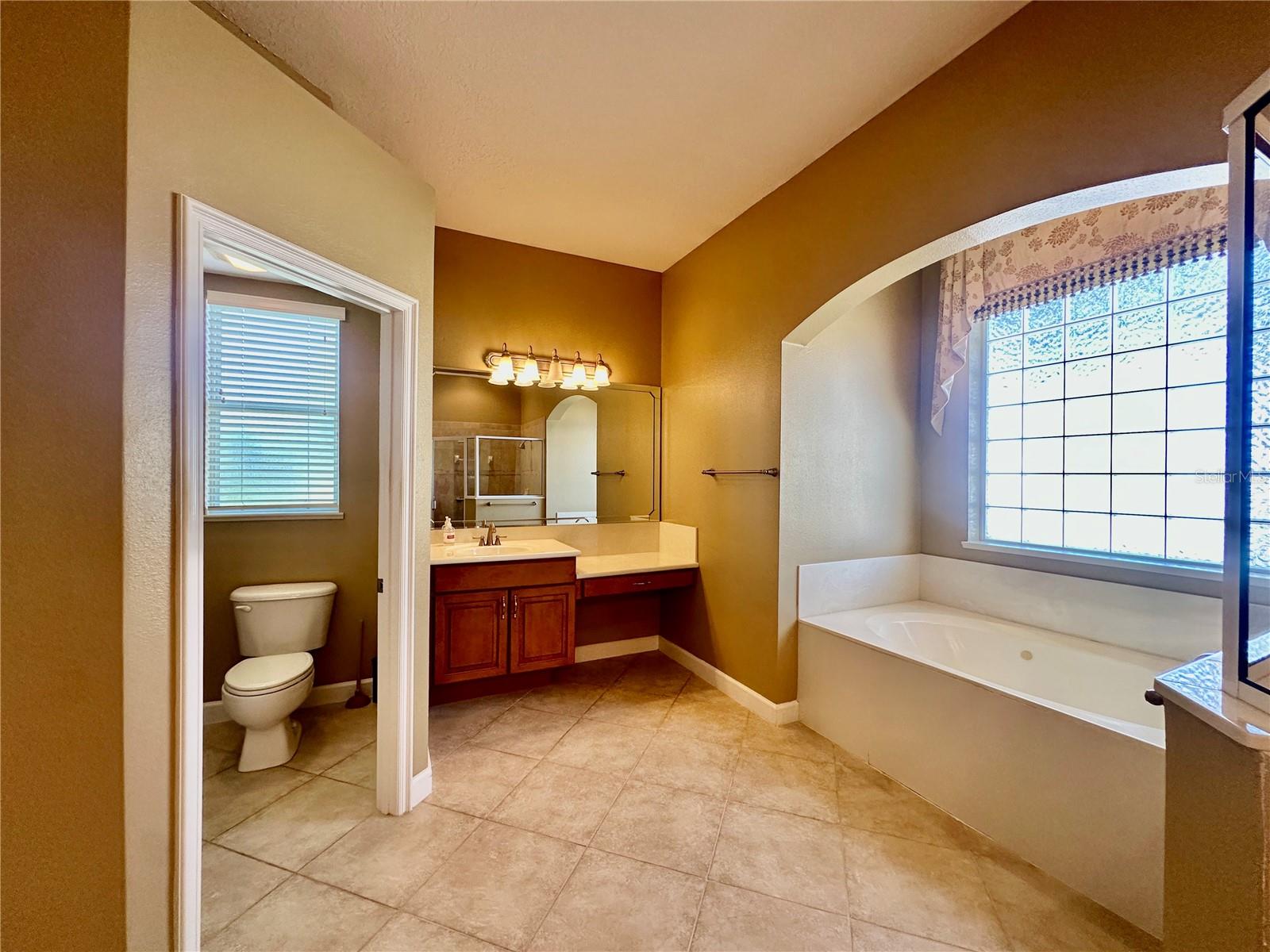 Image 32 of 68 For 1854 Eloise Cove Drive