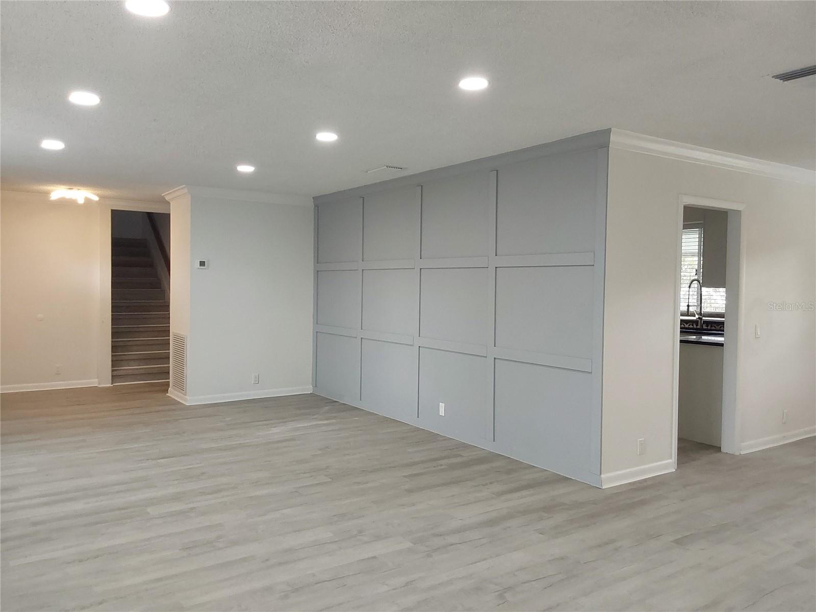 Image 4 of 26 For 148 Lake Otis Road