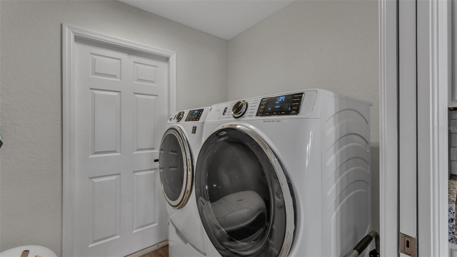 Image 41 of 60 For 4176 Red Fern Lane